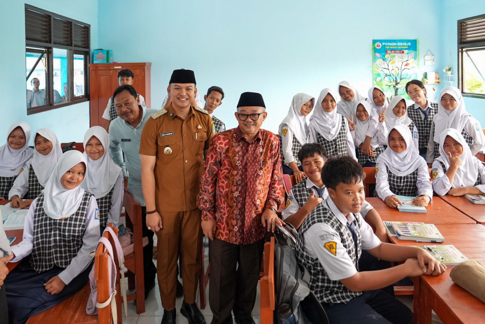 Revitalisasi Sekolah Hadirkan Harapan Baru, Hapus Bayang-Bayang Kekhawatiran